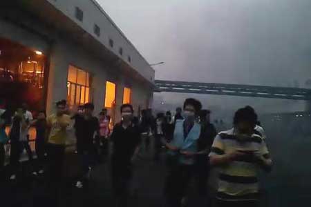 إنفجار في مصانع الايباد في الصين
