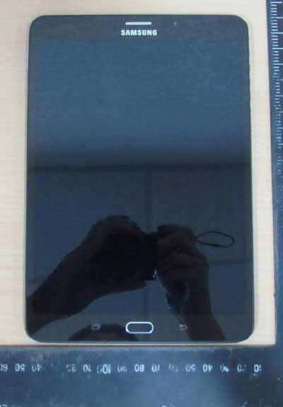 صور وتفاصيل مسربة حول الجهاز اللوحي Galaxy Tab S2 8.0