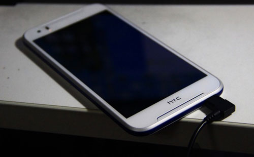 تسريب صور ومواصفات جهاز HTC Desire 830