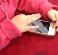 فيديو : كيف يتعامل الأطفال مع نظام iOS 7 الجديد ؟!
