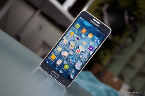 هاتف Samsung Galaxy Alpha : المواصفات الكاملة ، و كل ما تريد معرفته !