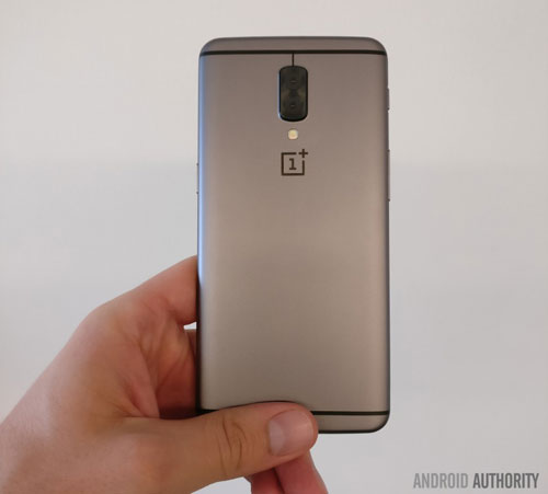 هاتف OnePlus 5 قد يتوفر بـ 5 ألوان مميزة