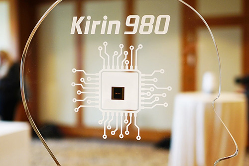 هواوي تدعى أن معالجها Kirin 980 أسرع من معالج آبل A12 Bionic