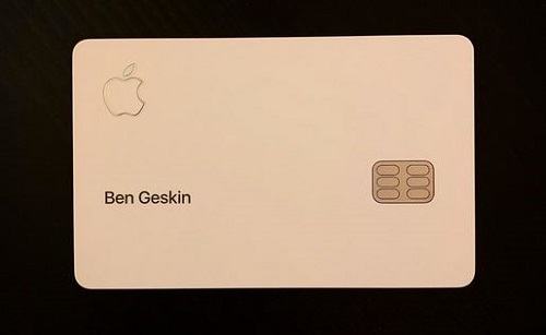 بطاقة آبل الائتمانية Apple Card