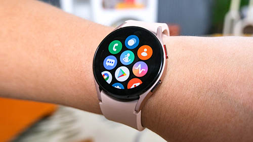 Galaxy Watch 4 - قم بتحديث ساعتك الذكية للاستفادة من مجموعة المزايا الجديدة!